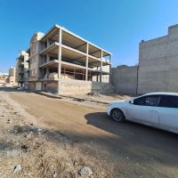 زمین-شمالی-244متر-با-پروانه3طبقه-رو-پیلوت