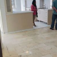 آپارتمان-50-متر-تکخوابه-غرق-نور-فروش-فوری