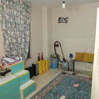 سند-تک-برگ-واحد-رو-به-خیابان-آفتاب-گیر
