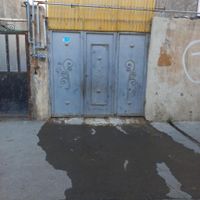 منزل ویلایی حیاط دار واقع در خیابان دوم آق تپه|فروش خانه و ویلا|کرج, ملک‌آباد|دیوار