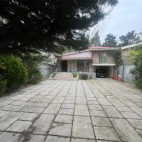 ویلا-250-متری-دو-خواب-حیاط-بزرگ-قیمت-مناسب