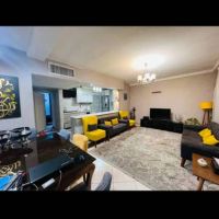 82-متر-2-خواب-بزرگ-و-تخت-خور-دپارتمان-ماه-ملک