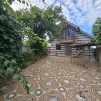 ویلا-خوش-قیمت-بر-جاده-با-بهار-خواب