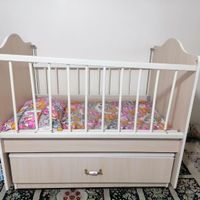 تخت کودک|تخت و صندلی بچه|تهران, جی|دیوار