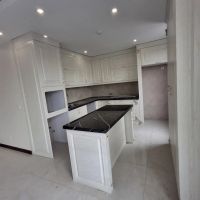 آپارتمان-118-متری-2-خواب-خیابانی-دنج-و-آرام