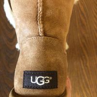 نیم بوت uGG اورجینال استوک|کیف، کفش، کمربند|تهران, باغ فیض|دیوار