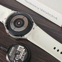 ساعت سامسونگ Galaxy Watch4 سایز 40|ساعت|تهران, یوسف‌آباد|دیوار