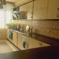 93-متر-دو-خواب-با-پارکینگ-وانباری