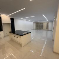 157-متر-3-خواب-قیطریه-روشنایی-فروش