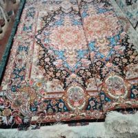 مغازه-فرش-فروشی-خیلی-بزرگ