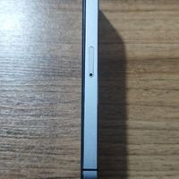 اپل iPhone 5s با حافظهٔ ۱۶ گیگابایت|موبایل|میانه, |دیوار