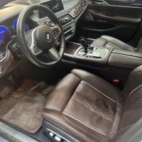 بی‌ام‌و سری 7 730li، مدل ۲۰۱۷ ، ۴ نفره ، VIP|خودرو سواری و وانت|تهران, سعادت‌آباد|دیوار