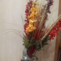 گلدان تزئینی زیبا با گل شب بو تمیز وسالم|گل مصنوعی|تهران, کوثر|دیوار