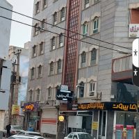 مغازه-30-متری-همکف-با-بالکن-کامل