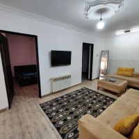 ویلا-دربست-2-خواب-پارکینگ-اختصاصی-معلم-مرکز-شهر