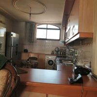 آپارتمان-120-متری-طبقه-سوم