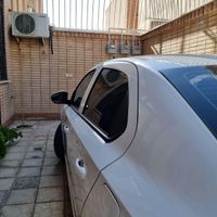 تارا سفید ۱۴۰۲|خودرو سواری و وانت|اصفهان, بهارستان|دیوار