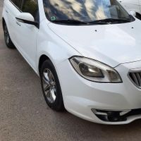 برلیانس H330 اتوماتیک 1500cc، مدل ۱۳۹۵|خودرو سواری و وانت|قم, باجک (۱۹ دی)|دیوار