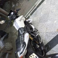 موتور آپاچی 180 سفید مدل92 مدارک کامل|موتورسیکلت|تهران, بهارستان|دیوار