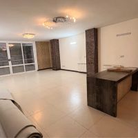 آپارتمان-همکف-130-متری-نزدیک-بوستان-سعدی-نظر-غربی