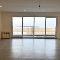 واحد-خوش-قیمت-با-دید-دریا-ایزدشهر