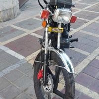 ۱۵۰ کاربرات ۵ دنده نجین مشکی رینگی|موتورسیکلت|تهران, منیریه|دیوار