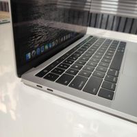 لپتاپ Macbook pro2016 i7 سایکل بطری۵۷  تاچ بار|رایانه همراه|تهران, صادقیه|دیوار