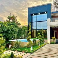 ویلا-مستقل-لاکچری-دوبلکس-استخردار-حیاط-سازی-شده