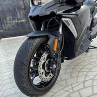 موتور BMW c400 با کارگرده ۲۸۰۰ تامشابه صفر میباشد|موتورسیکلت|تهران, الهیه|دیوار