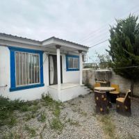 باغچه-ویلای-دنج-داخل-بافت-جاده-دریا