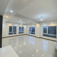 110-متری-فول-کلید-نخورده-خیابون-جمهوری