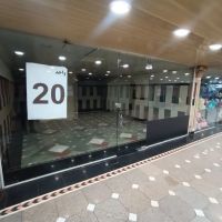 45مترمغازه-ویترین-خور-پاخور-عالی-چهارراه-پاسداران