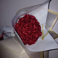 باکس و دسته گل رز ربانی مناسب شب یلدا روز مادر|گل مصنوعی|تهران, دریاچه شهدای خلیج فارس|دیوار