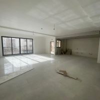 آپارتمان-سه-خوابه-165متری-مستر-دار