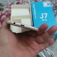 J7 pro باوسایل شارژر و کارتن سالم تمیز|موبایل|تهران, جوادیه|دیوار