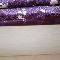 تخت و میز تحریر در حد نو|تخت و سرویس خواب|تهران, خانی‌آباد نو|دیوار