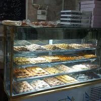 ظرفشور خانم در نان و شیرینی گل گندم خ ارشاد|استخدام خدمات فروشگاه و رستوران|کرمانشاه, |دیوار