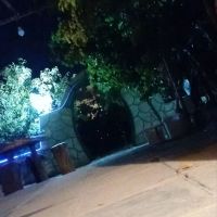 سوییت-خانه-باغ-اجاره