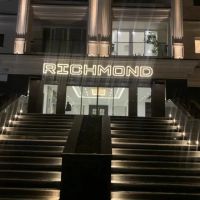 برج-نوساز-محبوبی-با-نمای-نئوکلاسیک