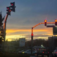 حیاط-200-متری-پرواز-نبش-جنوبی-آذرملک