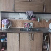 حدود ۸ متر کابینت سالم و تمیز|آب‌چکان و نظم‌دهنده ظروف|تهران, طرشت|دیوار
