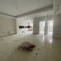 آپارتمان-93-متری-طبقه-3-نوساز