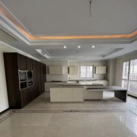 220-متر-فرشته-مشاعات-فعال-به-قیمت