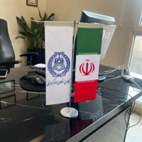 پرچم ایران با پایه ۲ عدد|دفتر کار|تهران, هروی|دیوار