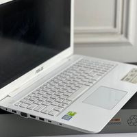 لپ تاپ سفید Asus مدل K556U i7 با جعبه و کارتن|رایانه همراه|تهران, میدان ولیعصر|دیوار