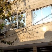 پارکینگ-اختصاصی-با-خیاط-اختصاصی-با-2-ورودی