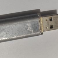 فروش فلش (USB) از چهار گیگ تا بی و دو گیگ|لوازم جانبی موبایل و تبلت|تهران, چهارصد دستگاه|دیوار