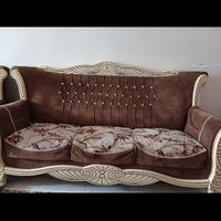 مبل راحتی جنس بدنه خیلی خوبه قیمت پایین گذاشتم|مبلمان خانگی و میز عسلی|تهران, کاروان|دیوار