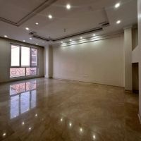 فروش-آپارتمان-81متر-دو-خواب-5-ساله-شیک-بلوار-اباذر