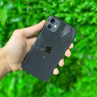 اپل iPhone 11 ۱۲۸ گیگابایت با لوازم|موبایل|تهران, ایوانک|دیوار